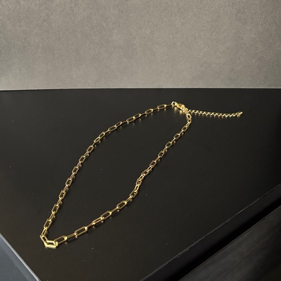 Chain Necklace - Picture 1 of 4